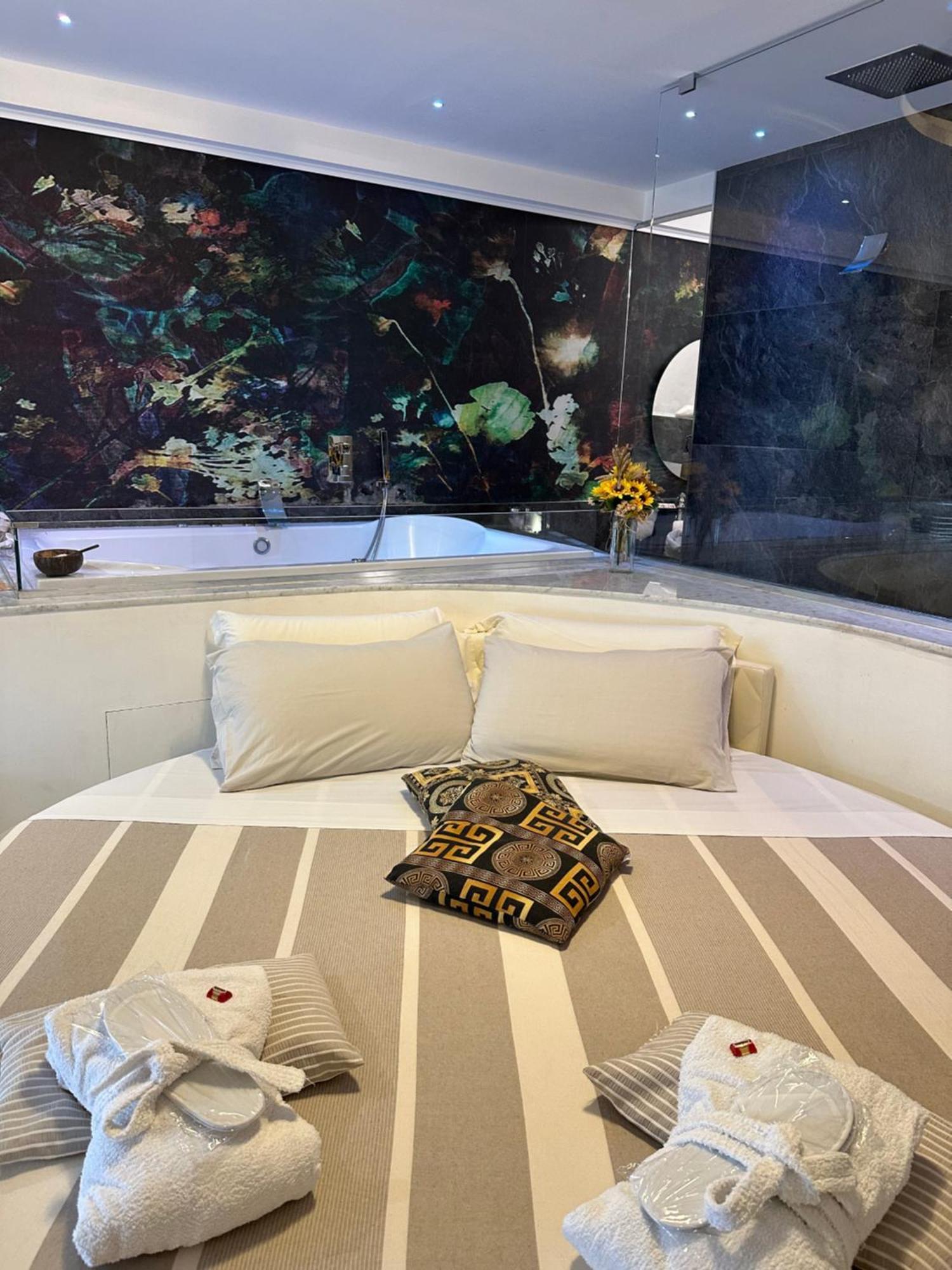 Assisi Luxury Spa Suite Superior Exterior photo